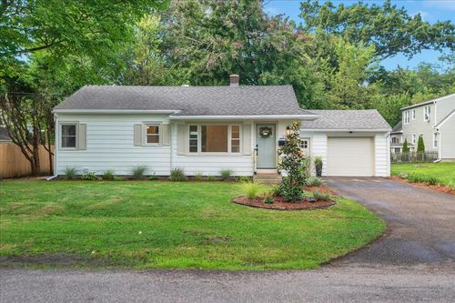 1 Huron Ave, Essex Junction, VT, 05452-3568 | Card Image