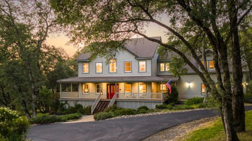 5790 Stanley Dr, Auburn, CA, 95602-9631 | Card Image