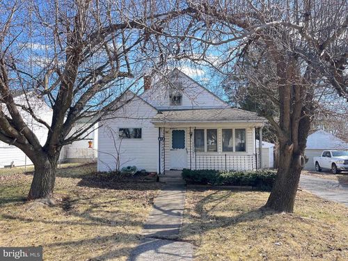 613 Albert St, MARTINSBURG, WV, 25404-4501 | Card Image