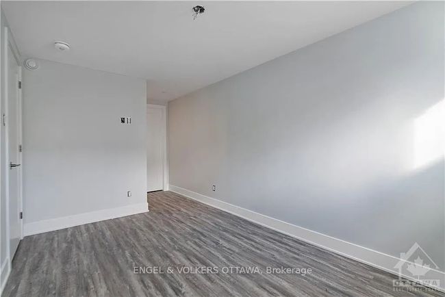 4 - 569 Mcleod St, House other with 2 bedrooms, 2 bathrooms and null parking in Ottawa ON | Image 7