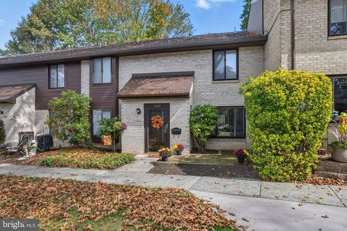 2605 Red Oak Cir, SPRINGFIELD, PA, 19064-1063 | Card Image