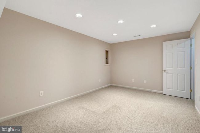 8437 Summer Breeze Pl, House other with 5 bedrooms, 4 bathrooms and null parking in MANASSAS VA | Image 47