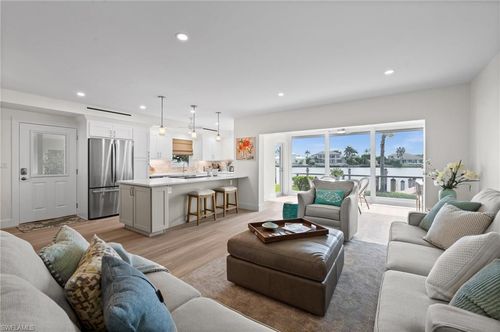 apt-k2-3400 Gulf Shore Blvd N, NAPLES, FL, 34103-4605 | Card Image