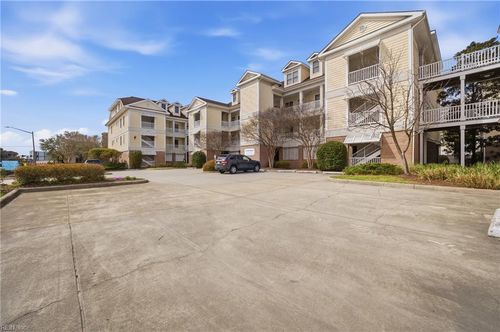 301-2992 Shore Drive, Virginia Beach, VA, 23451 | Card Image