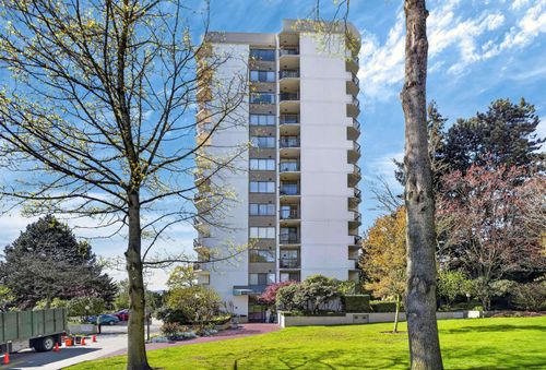 1105-701 W Victoria Pk, North Vancouver, BC, V7M2L2 | Card Image
