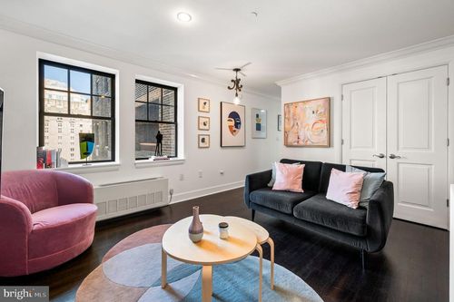 1607-1701 Locust St, PHILADELPHIA, PA, 19103-6163 | Card Image