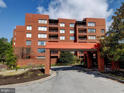 302-1 Gristmill Ct, BALTIMORE, MD, 21208-1312 | Card Image