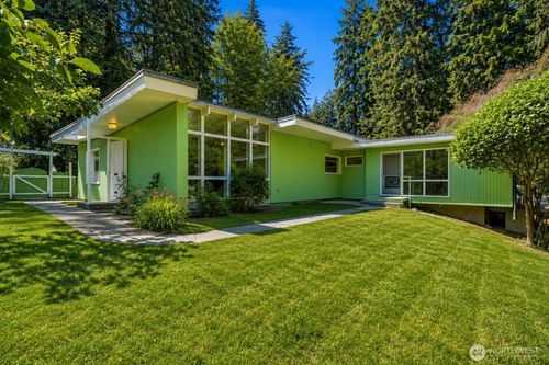 17056 26th Avenue Ne, Lake Forest Park, WA, 98155 | Card Image