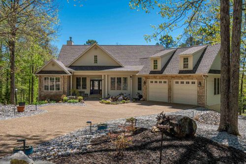 7 Aventura Trce, Hot Springs Village, AR, 71909-7863 | Card Image