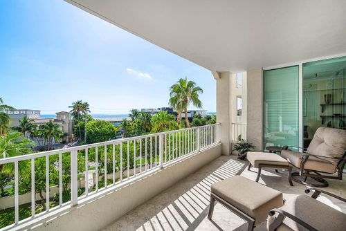 404-3700 S Ocean Blvd, Highland Beach, FL, 33487-3300 | Card Image