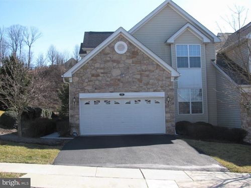 218 Silverbell Ct, WEST CHESTER, PA, 19380-7312 | Card Image