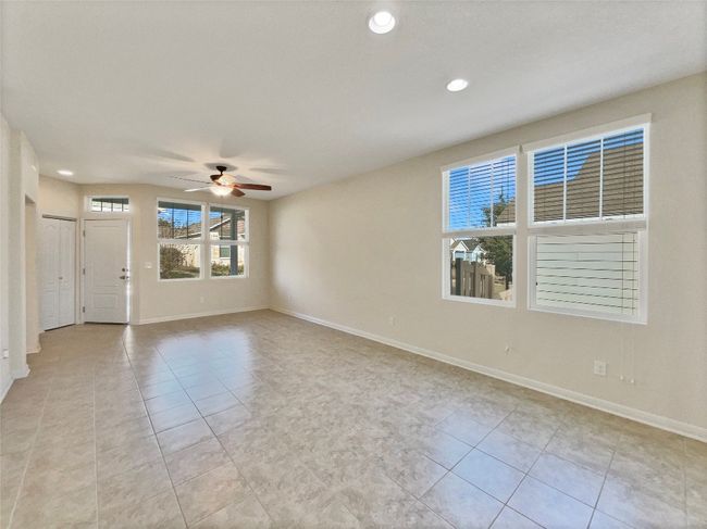 1276 Nevarez, House other with 3 bedrooms, 2 bathrooms and 2 parking in Kyle TX | Image 13