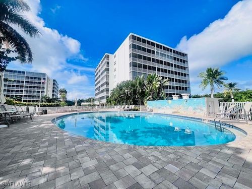 apt-303-1-5 Bluebill Ave, NAPLES, FL, 34108-1735 | Card Image