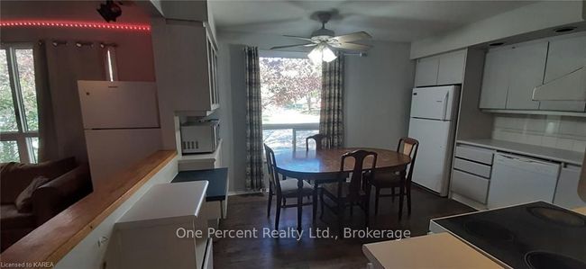 111 Calderwood Dr, House other with 3 bedrooms, 2 bathrooms and 4 parking in Kingston ON | Image 9