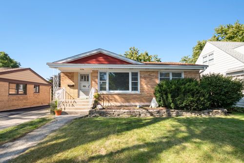 493 W Avery St, Elmhurst, IL, 60126-4913 | Card Image