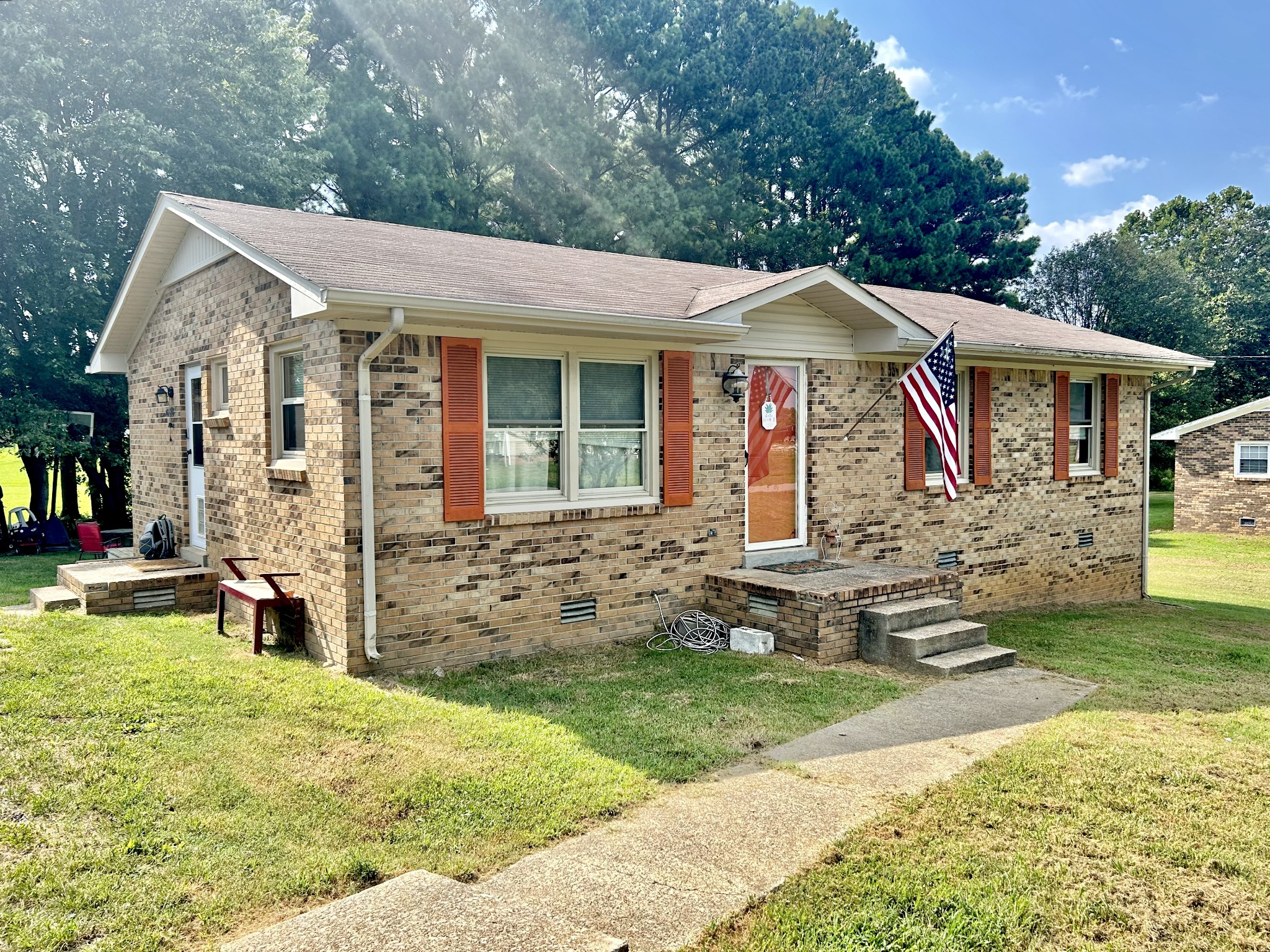 Baker Ln, Lawrenceburg, TN 38464