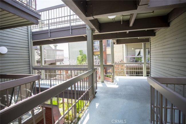 APT-202 - 1313 Valley View Rd, Condo with 2 bedrooms, 2 bathrooms and 2 parking in Glendale CA | Image 30