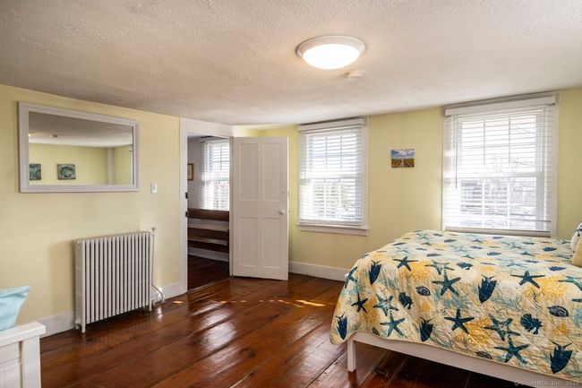 186 Main St, House other with 3 bedrooms, 2 bathrooms and null parking in Durham CT | Image 21