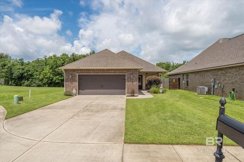 6073 Waterford Dr, Foley, AL, 36535-3898 | Card Image