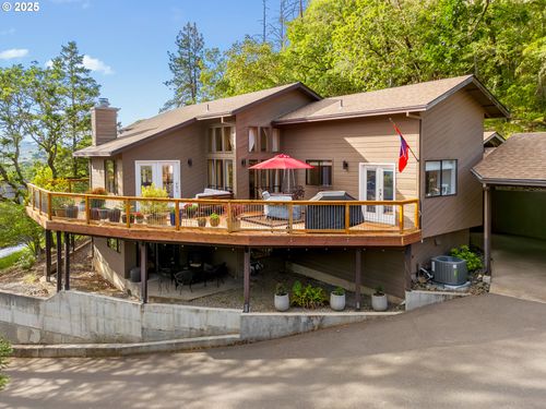 370 Wild Fern Dr, Winchester, OR, 97495-8965 | Card Image