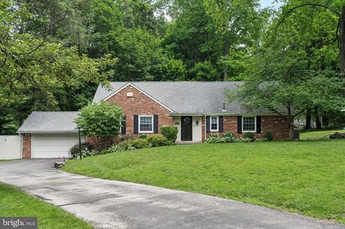 903 Sulgrave Ln, BRYN MAWR, PA, 19010-2223 | Card Image