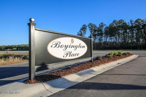 428 Sullivan Loop Rd, Midway Park, NC, 28544-0005 | Card Image