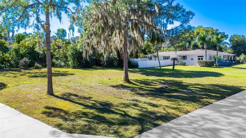 XXXX E Holly Street, Howey In The Hills, FL, 34737 | Card Image
