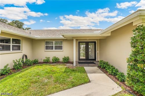 5654 Natoma Dr, FORT MYERS, FL, 33919-2618 | Card Image