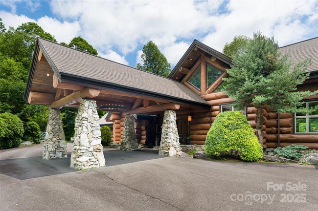 303 Flying Hawk Trl, House other with 3 bedrooms, 4 bathrooms and null parking in Waynesville NC | Image 41