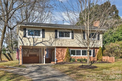 3808 Flowerfield Rd, Charlotte, NC, 28210-6228 | Card Image