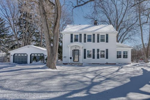 504 E Forest Avenue, NEENAH, WI, 54956 | Card Image