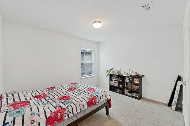 Secondary Bedroom | Image 18