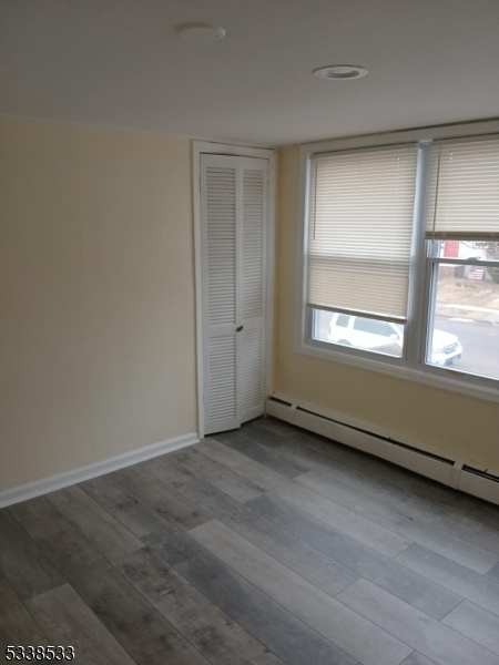 Residential Lease in Westfield Town 5