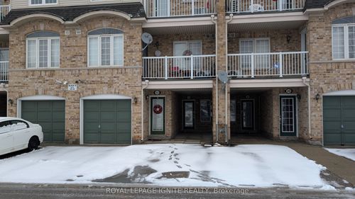 51-42 Pinery Trail, Scarborough, ON, M1B6J9 | Card Image