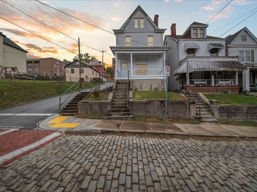 501 Fisher St, Mt Oliver, PA, 15210-2552 | Card Image