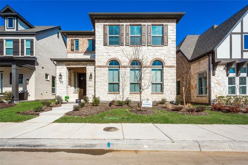 8059 Copper Way, Dallas, TX, 75252-6512 | Card Image