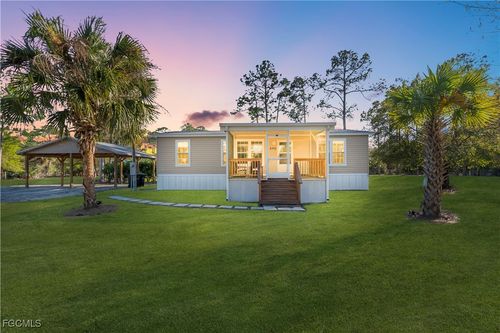 890 Sweetwater Ave, CLEWISTON, FL, 33440 | Card Image