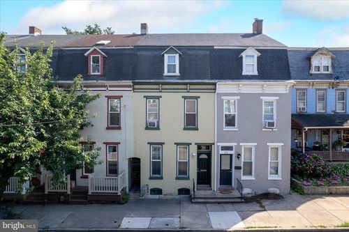 314 Roosevelt Ave, YORK, PA, 17401-2930 | Card Image
