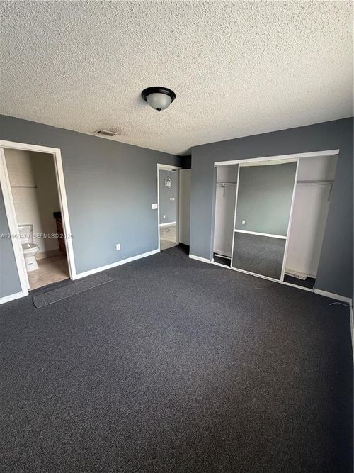 18602-18602 Nw 46th Ave, Miami Gardens, FL, 33055-2652 | Card Image