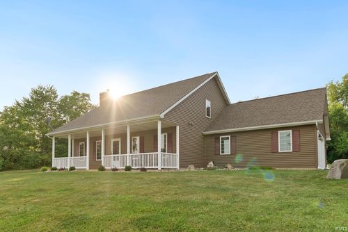 17723 Auburn Rd, Huntertown, IN, 46748-9760 | Card Image