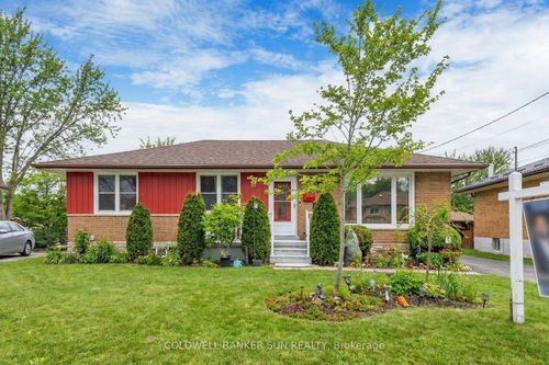 84 Dumbarton St, Guelph, ON, N1E3T7 | Card Image