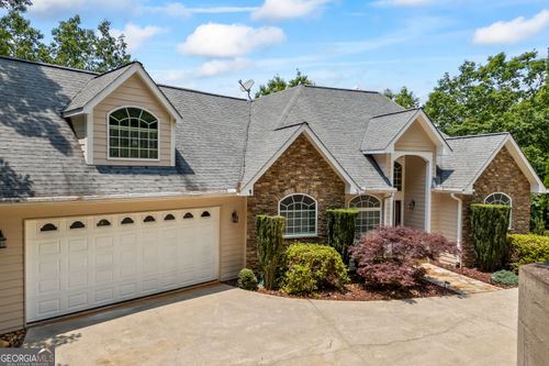 894 Oak Pointe Dr, Cleveland, GA, 30528-8984 | Card Image