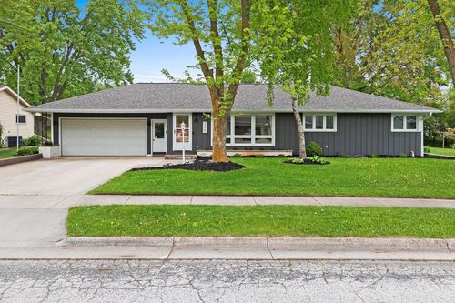 334 Lee Avenue, BRILLION, WI, 54110 | Card Image
