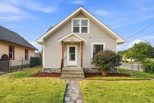 2704 E Nora Ave, Spokane, WA, 99207 | Card Image