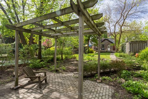 198 Duke St, Hamilton, ON, L8P1Y2 | Card Image