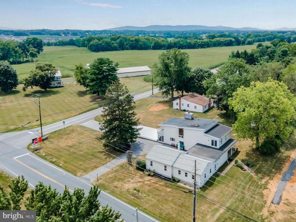Hempt Rd, Mechanicsburg, PA 17050