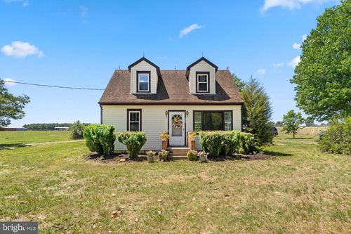 9256 Stonewall Jackson Rd, WOODFORD, VA, 22580-3118 | Card Image