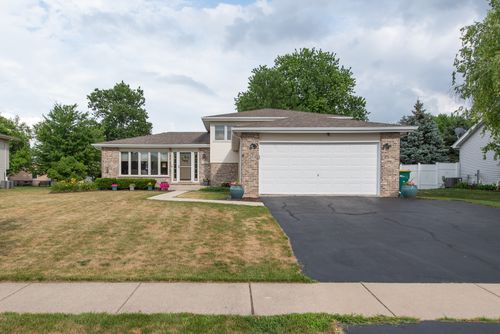 16447 Timberview Dr, Plainfield, IL, 60586-9657 | Card Image