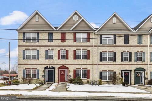 303 W 9th St, Historic New Castle, DE, 19720-6008 | Card Image