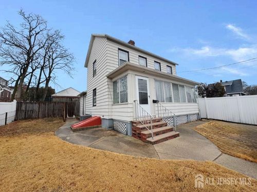 5 Martins Ln, Sayreville, NJ, 08872-1563 | Card Image